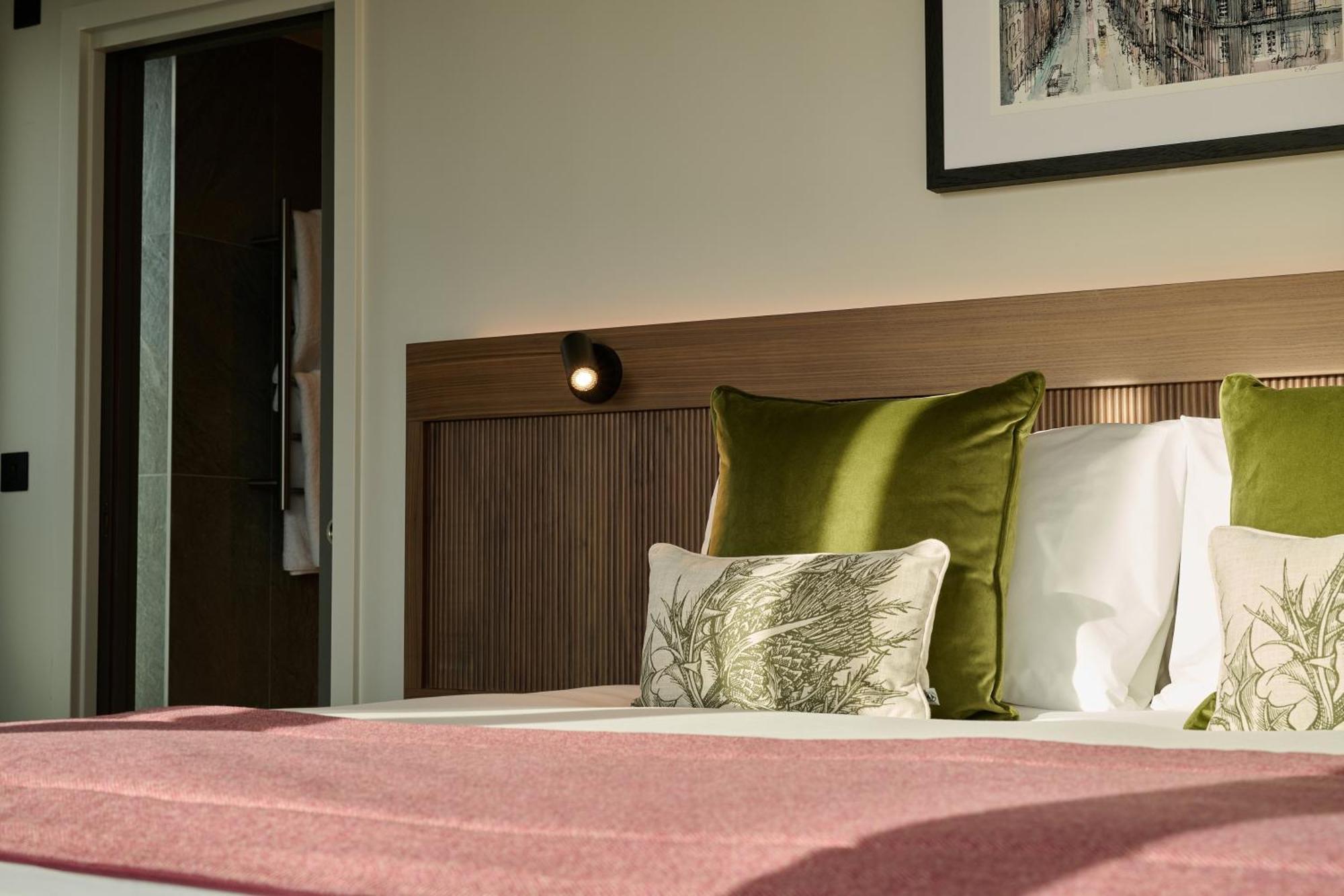 The Resident Edinburgh Hotel Exterior photo